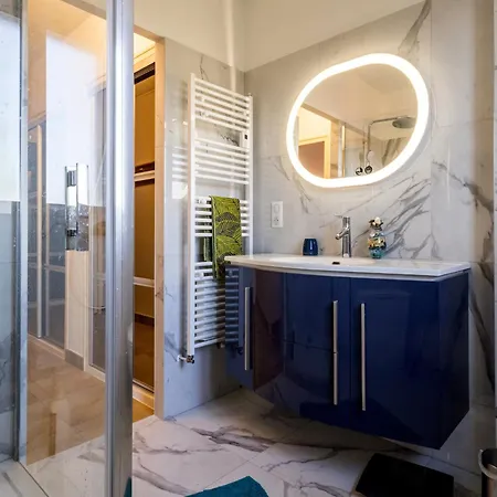 Maison Spacieuse A 800m Plage, Jardin, Animaux Admis, Parking, Wifi - Fr-1-306-1294 בית נופש *