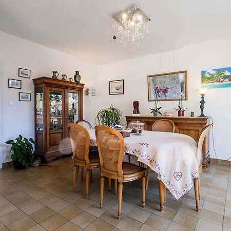 Maison Spacieuse A 800m Plage, Jardin, Animaux Admis, Parking, Wifi - Fr-1-306-1294 בית נופש *