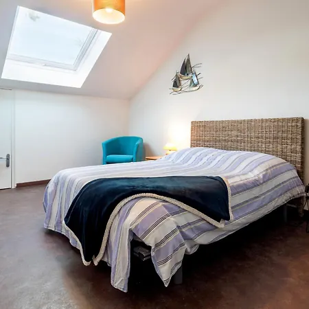 Hébergement de vacances Maison Spacieuse à 800m Plage, Jardin, Animaux Admis, Parking, Wifi - Fr-1-306-1294 *