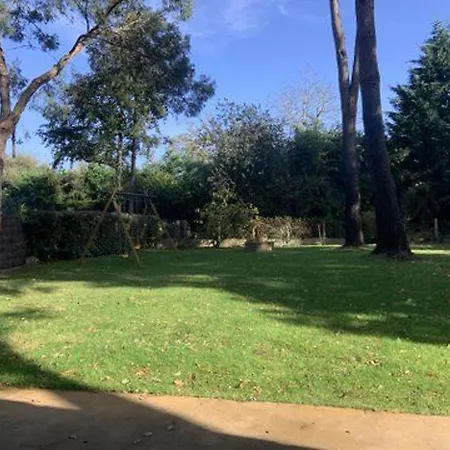 Hébergement de vacances Maison Spacieuse A 800m Plage, Jardin, Animaux Admis, Parking, Wifi - Fr-1-306-1294 Saint-Brévin-les-Pins